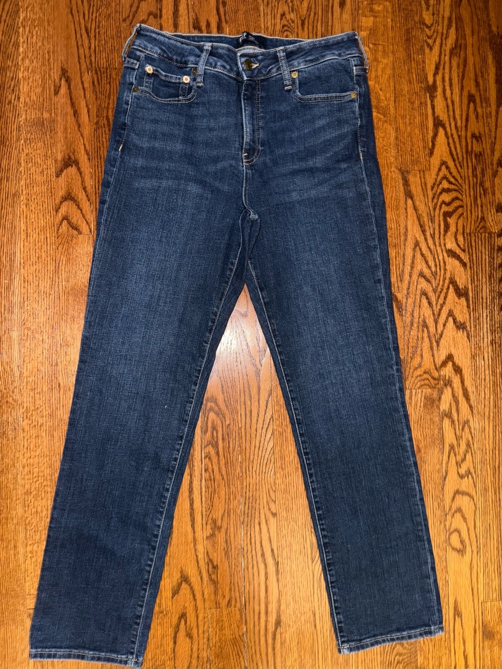 GAP Women's Dark Blue Straight-Leg Jeans